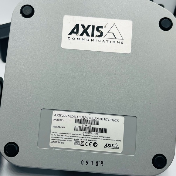 Axis Communications Device - Picture 7 of 7